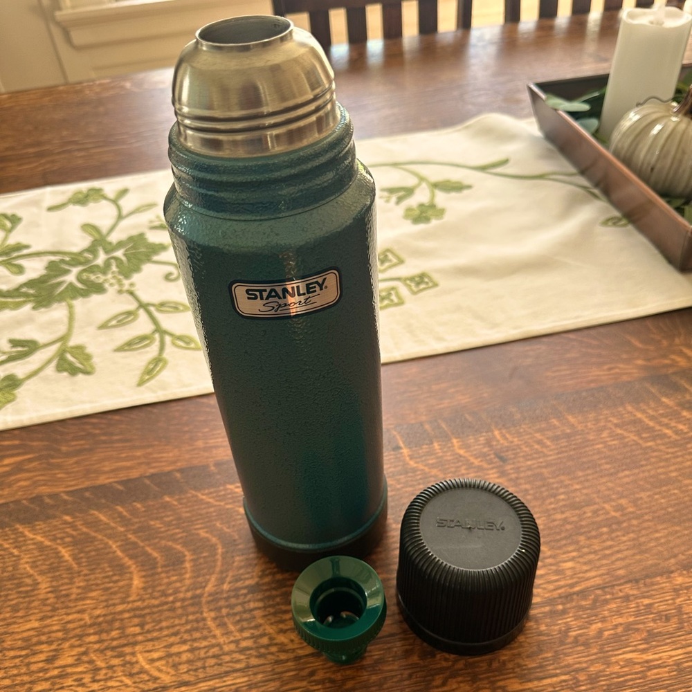 Stanley Sport Insulated Coffee/ Water thermos bottle